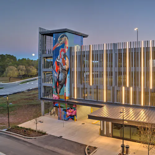 Horseshoe at HUB RTP Parking Deck Exterior Image